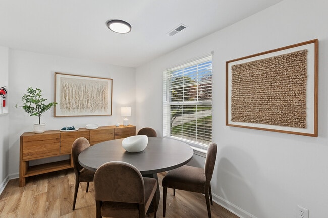 Photo - ReNew Howard Crossing