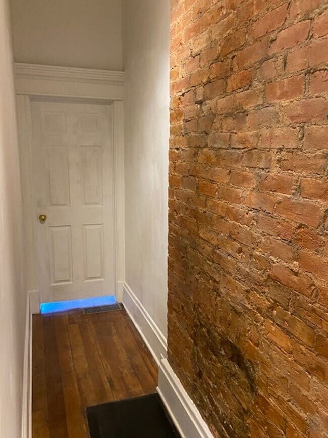 2816 Jefferson Ave Apartment Cincinnati, OH