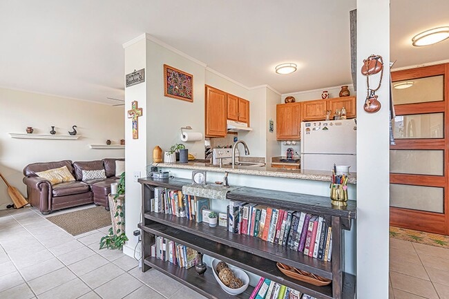 Photo - Windward Passage Unit 410