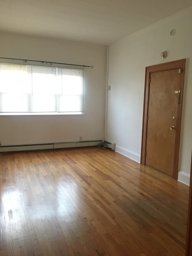 Photo - 552 Palisade Ave Unit 1