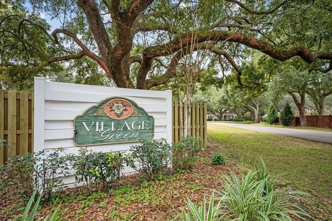 Photo - 11750 Village Green Dr