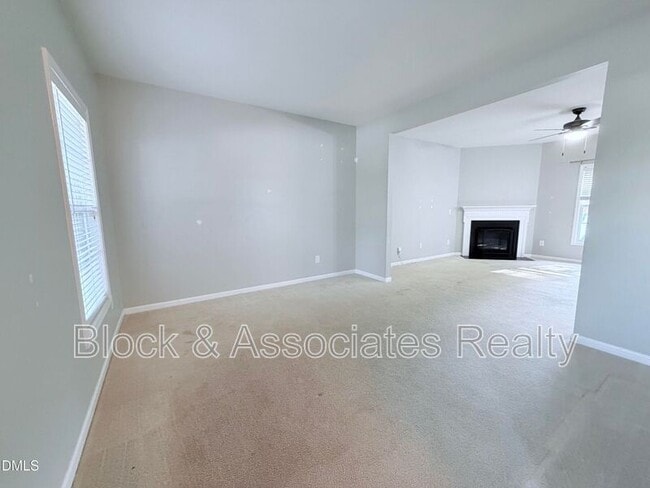 Photo - 536 Gooseberry Dr