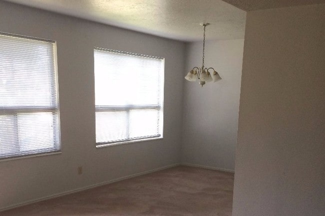 Photo - 161 W 950 S