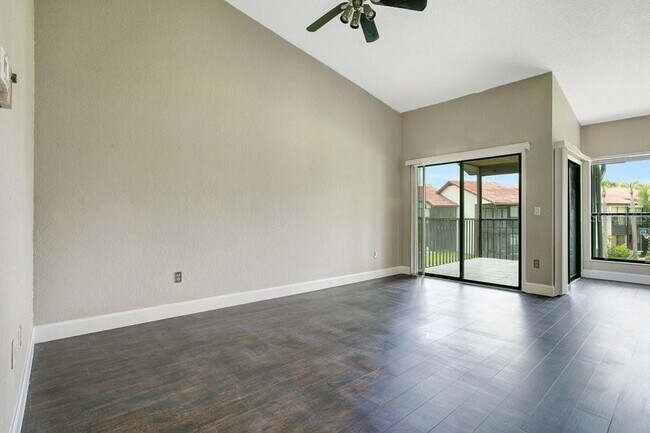 Photo - 1346 Stearman Ct Unit 16