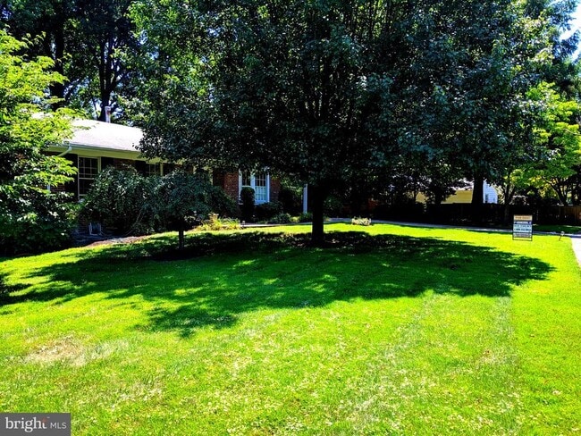 Photo - 8702 Thunderbird Ct