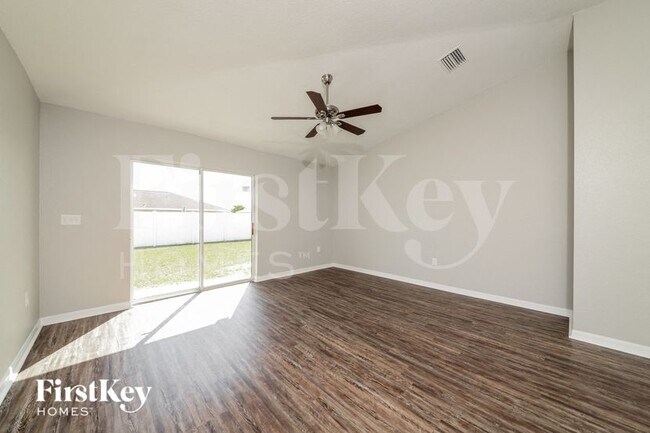 Photo - 2318 11th Ave E