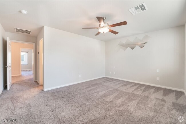 Building Photo - 7415 Sunray Point St Rental