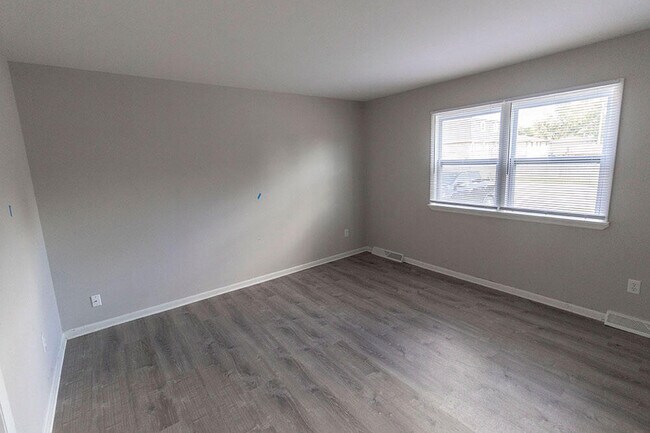 Photo - 1219 Player Pl