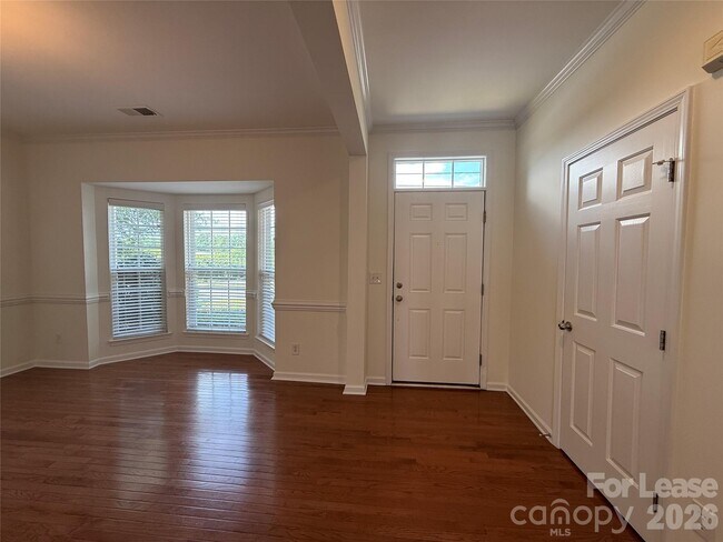 Photo - 377 Armour St