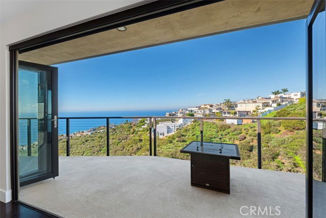 Photo - 781 Balboa Ave