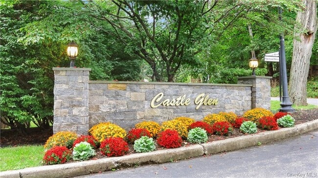 Photo - 4 Pinewood Cir