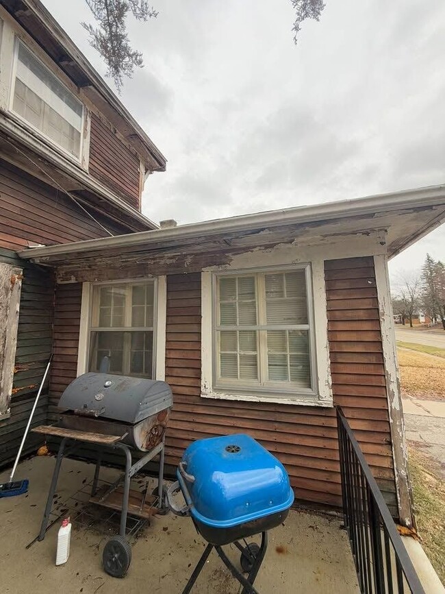 Photo - 600 Welch Blvd