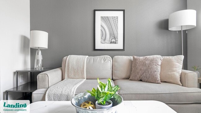 Photo - 6107 E Riverside Dr Unidad 178.319989