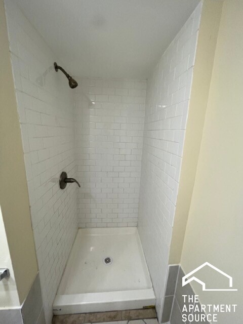 Photo - 2300 S Ridgeway Ave Unit 1N