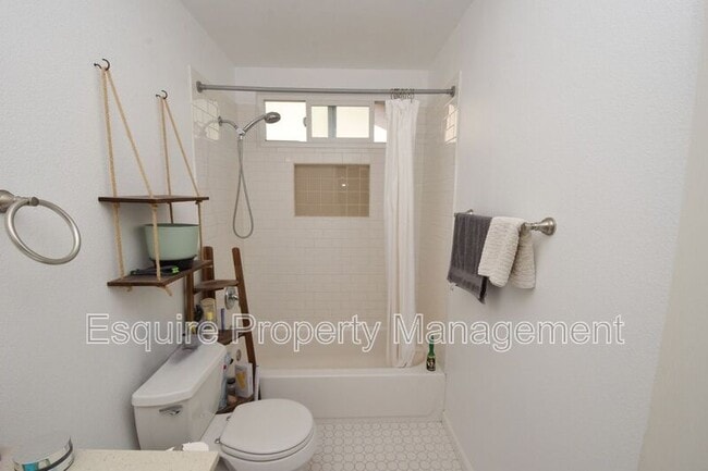 Photo - 1767 Coachman Dr