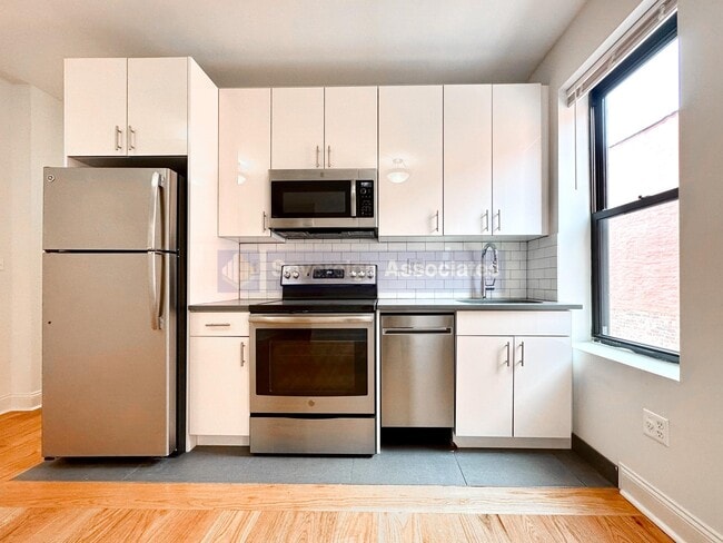 Photo - 615 Fort Washington Ave Unit 6A