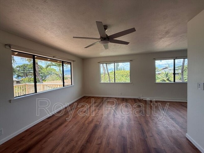 Photo - 2795 Kauhale St