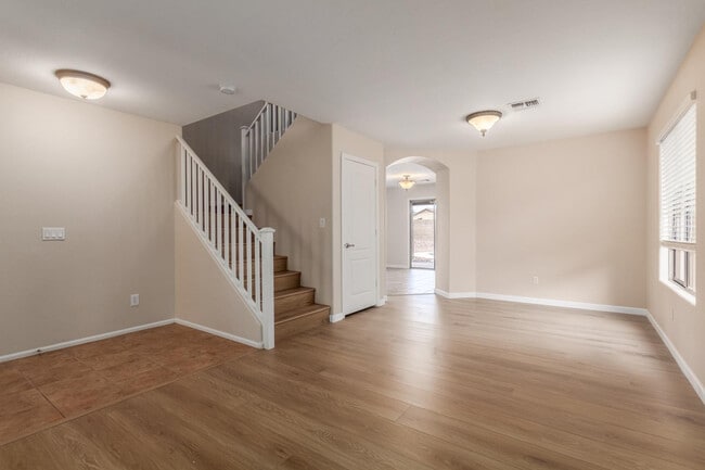 Photo - 42556 W Anne Ln