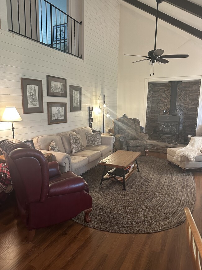 Photo - 17712 Minnow Way