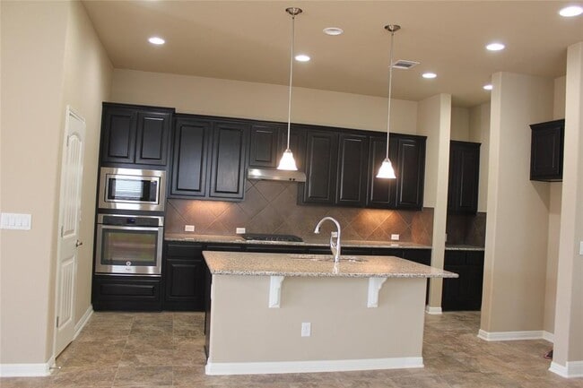 Photo - 720 Blue Agave Ln