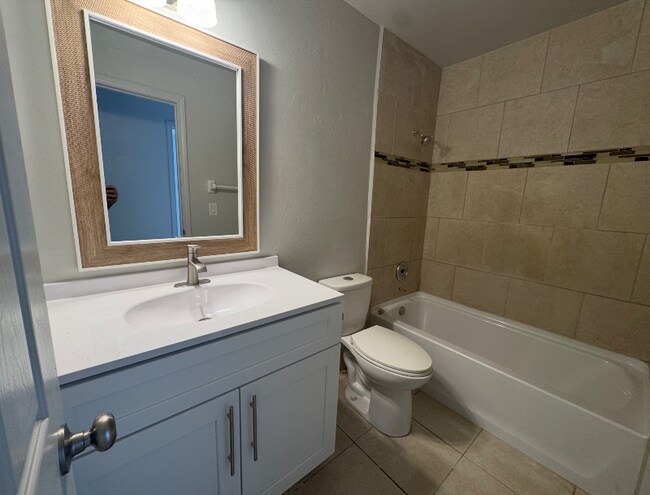 Photo - 8257 Beacon Blvd