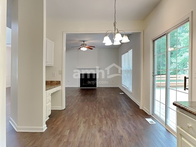 Photo - 3813 Windstream Way