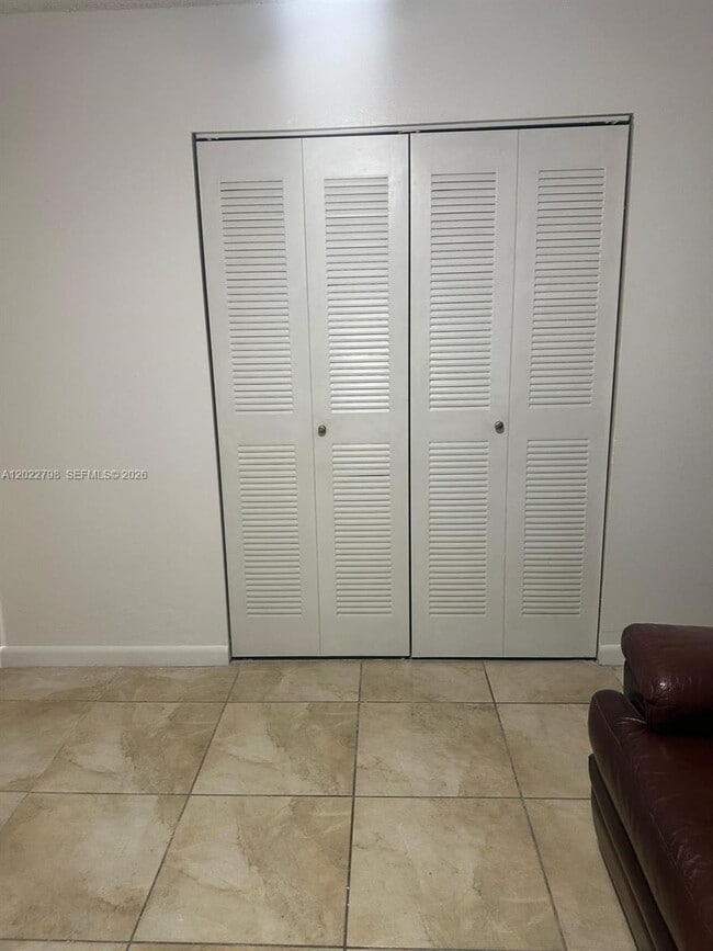 Photo - 1115 SW 136th Pl Unit 2
