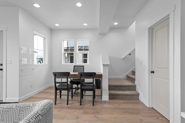 Photo - Dry Creek Highlands Towns - 6602