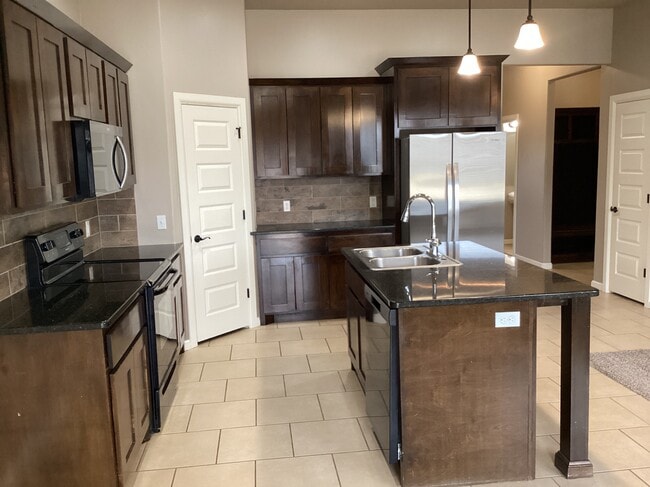 Photo - 11232 NW 101st St