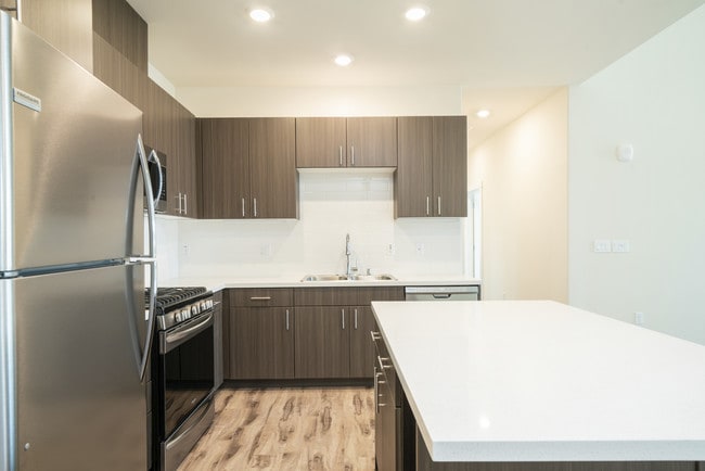 Hub Apartments
