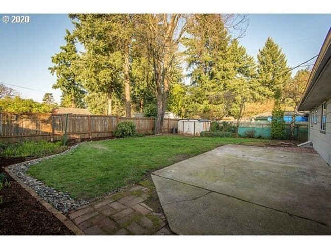 Photo - 18641 NE Everett Ct