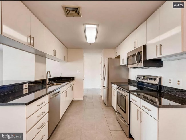 Photo - 250 President St Unidad 309