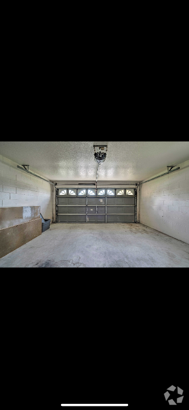 Building Photo - 5902 SW 112th Pl Rd Rental
