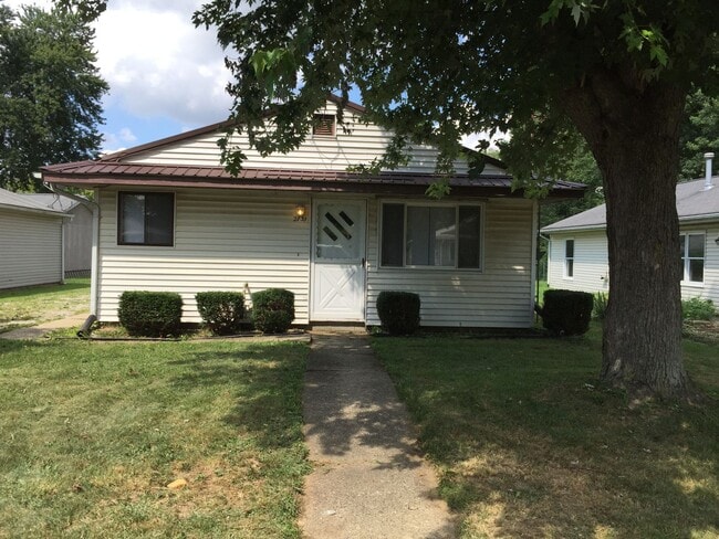 Updated 3BR Plain Township Ranch - Updated 3BR Plain Township Ranch House