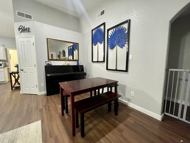 Photo - 10125 E 37th Pl