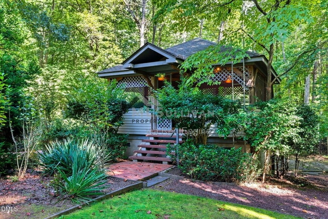 Photo - 2227 Graystone Ln