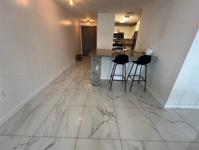 Photo - 185 SE 14th Terrace Unit 910