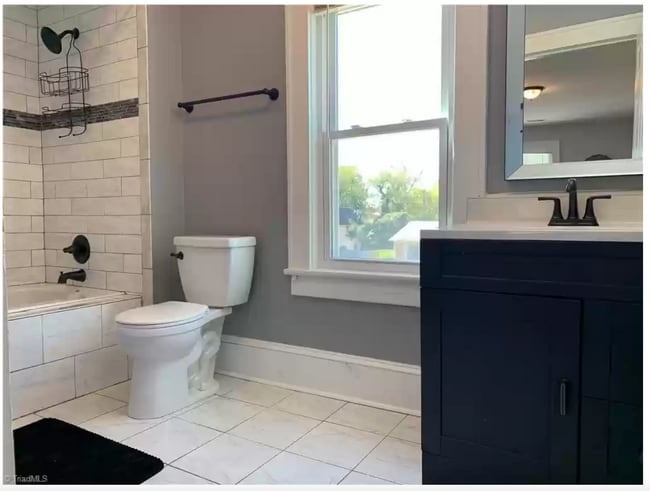 Photo - 306 Beech St