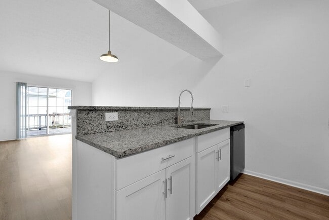 Photo - Stratford Commons