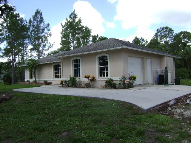 3 Bedroom plus Den, 2 Bath Home in Golden ... - 3 Bedroom plus Den, 2 Bath Home in Golden ...