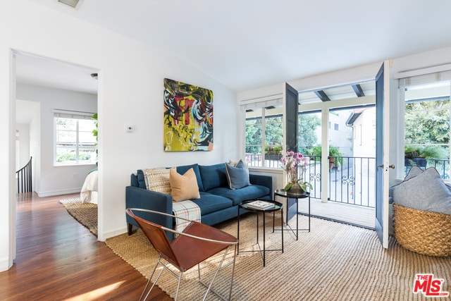 Photo - 10840 Lindbrook Dr Unidad #9