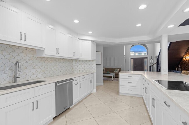 Photo - 1050 Brooks Ln