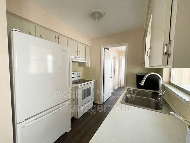Photo - 335 Beachwood Rd