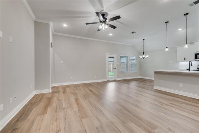 Photo - 808 Hardaway Ln