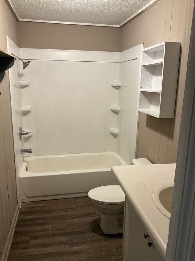 Photo - 3 Bed/2 Bath House