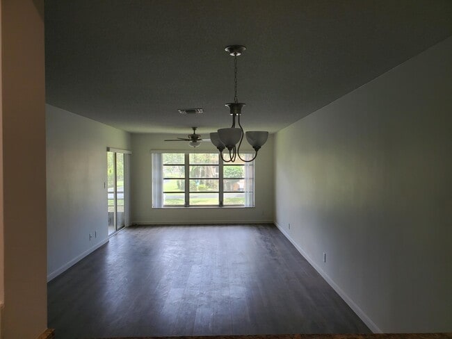 Photo - 5890 Sugar Palm Ct Unit F