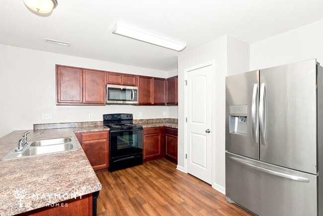 109 Southwick Ct