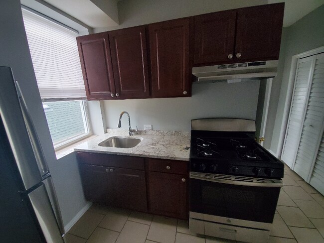 Photo - 4034 W Palmer St