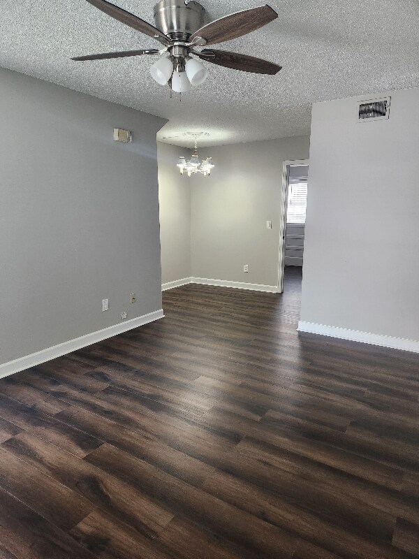 Photo - 501 Edwards Rd Unidad 15