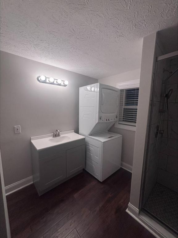 Building Photo - 106 1/2 E College Ave